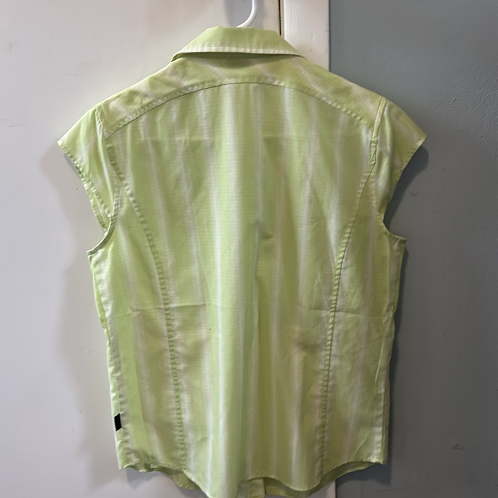 Patagonia Lightweight A/C Shirt - Picture 2 of 11